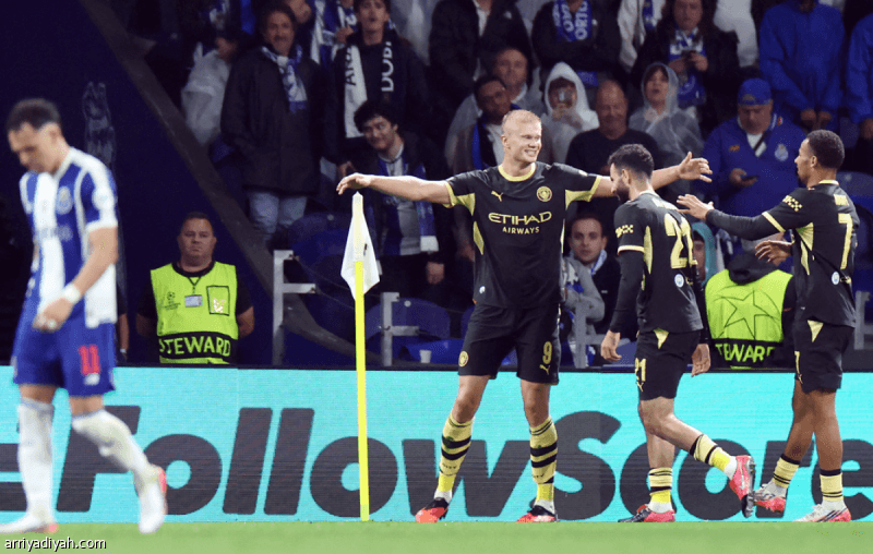 City starts heroes' journey with Porto brace