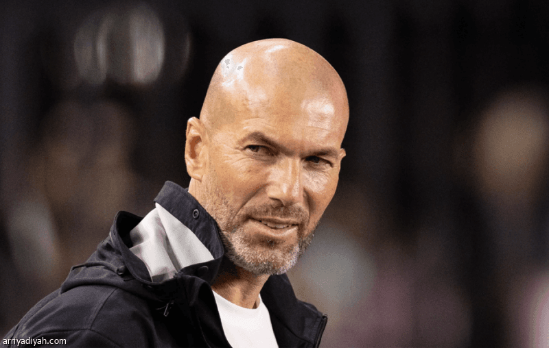 زيدان يتفوق على ديشامب بعد 14 عاما