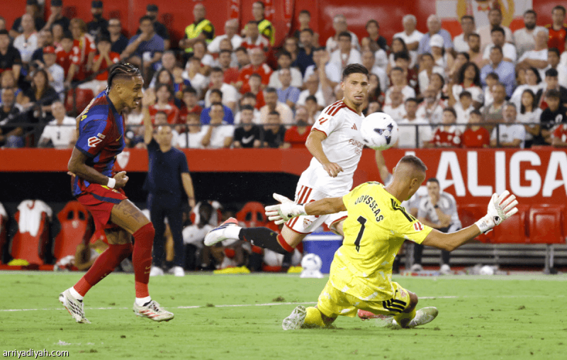 Raphinha Achieves Fourth Hat-Trick Against Sevilla