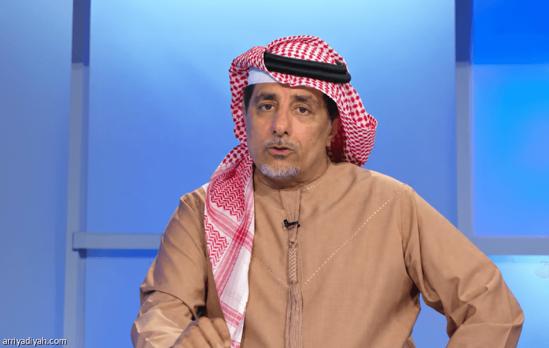 عبد الرحمن محمد يطالب بمدافع وهداف للفريق