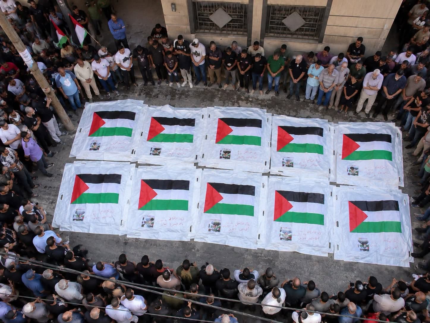 Mass funeral for 43 martyrs in Nuseirat