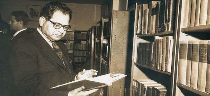عيسى البكوش وعبارة تحريك السواكن