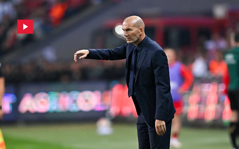 Zidane celebrates Olic's goal