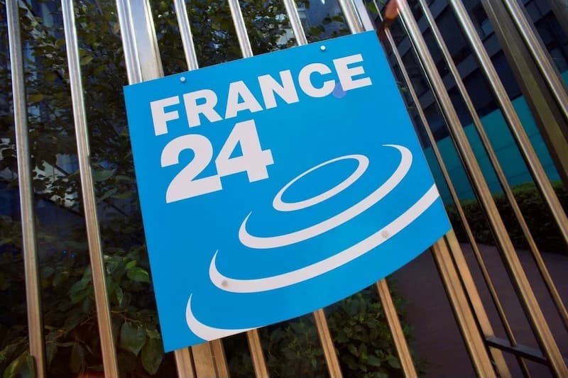 غينيا توقف بث قناة فرانس 24