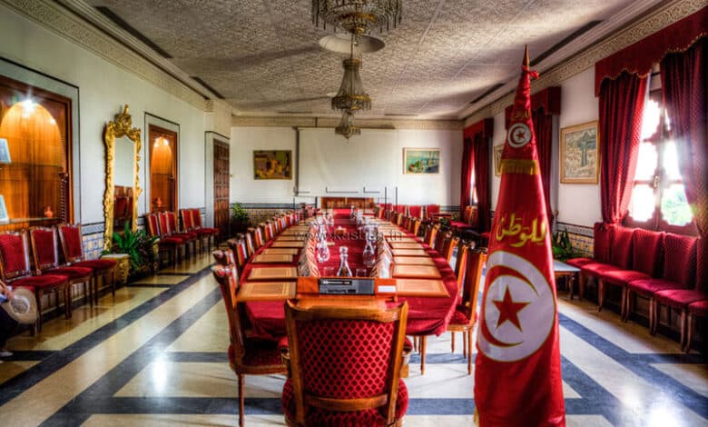 رئاسة الحكومة تعلن استلام 106 هياكل علامة مرحبا