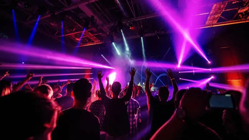 Bathhouses: Nightclub work and cocaine promotion