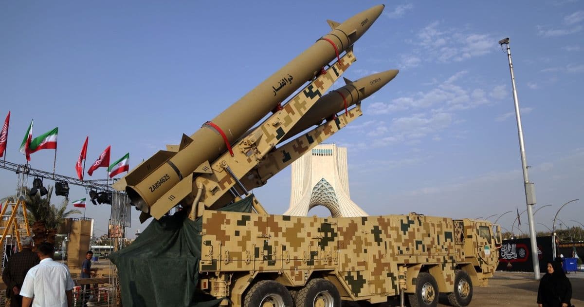 إيران تستعد لاحتمال حرب كبيرة