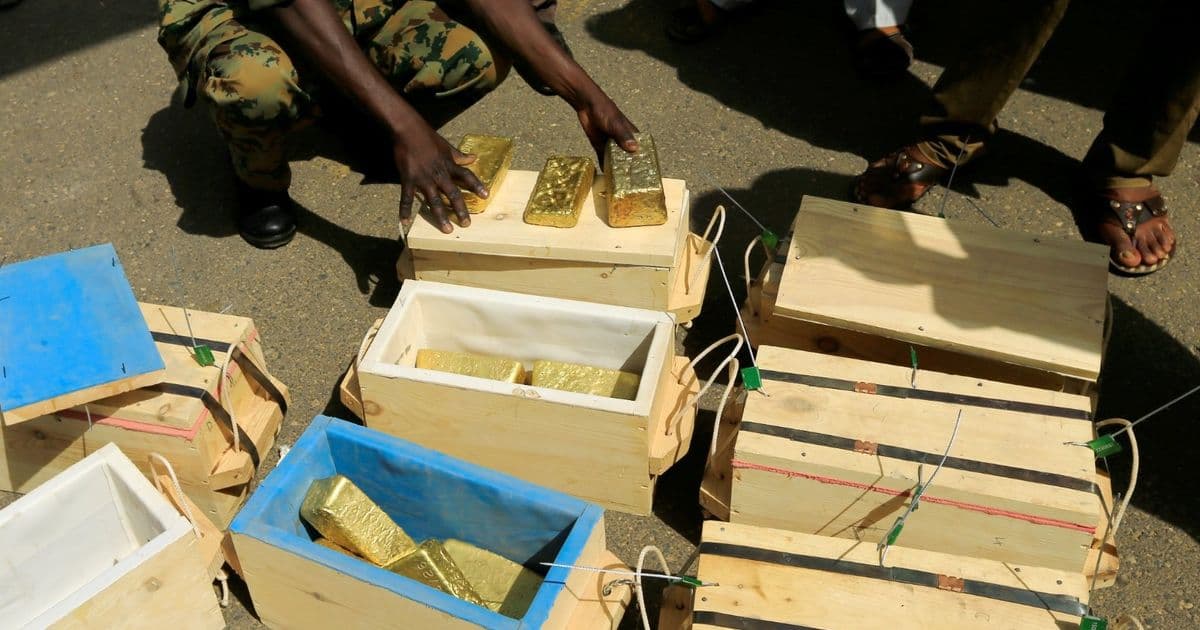 الجيش المصري يواصل حملة ضد التنقيب غير القانوني والسودان يحقق في حادثة حدودية
