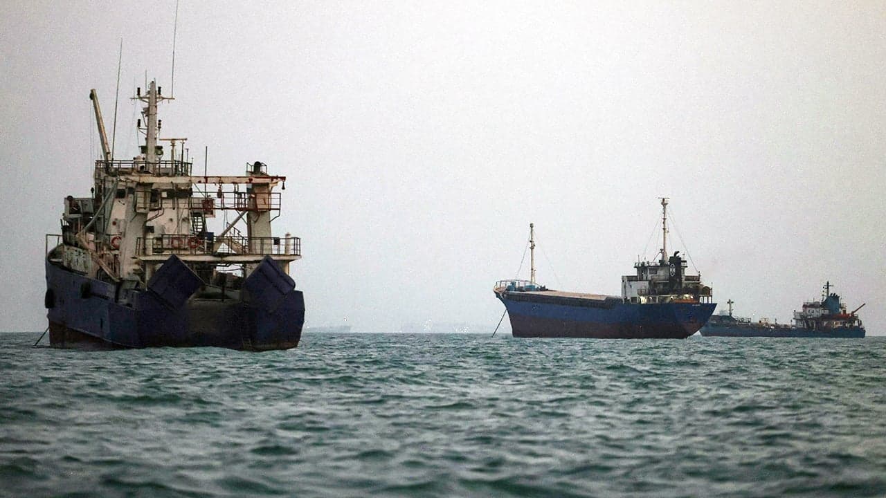 إيران تتحدث عن مسار مضيق هرمز بعد عملية عاصفة الملحمة