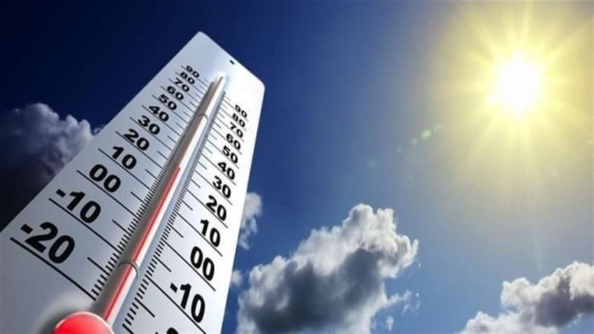 Meteorologist Reports Latest Weather in South