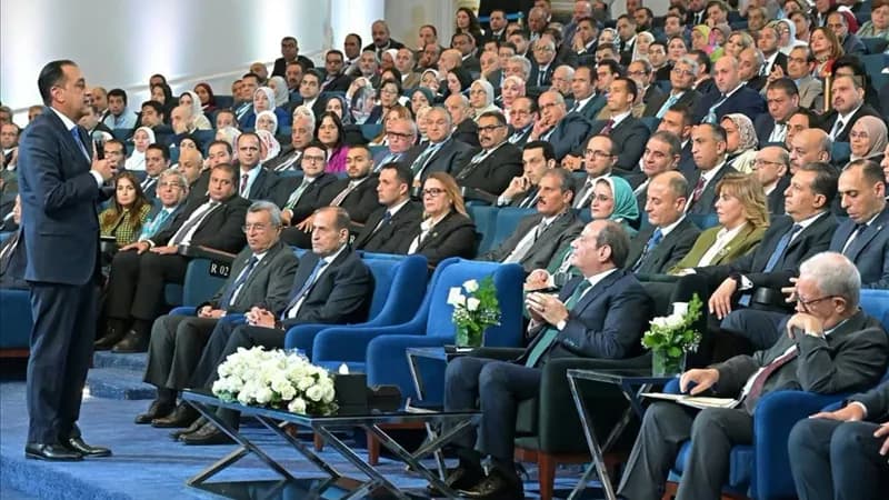 رئيس الوزراء يفتتح جلسة طاقة مصر 2026