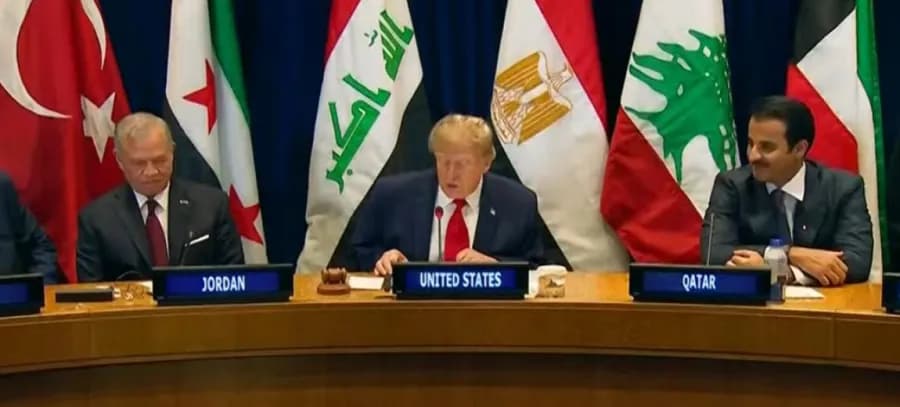 King attends Arab-Islamic-US meeting