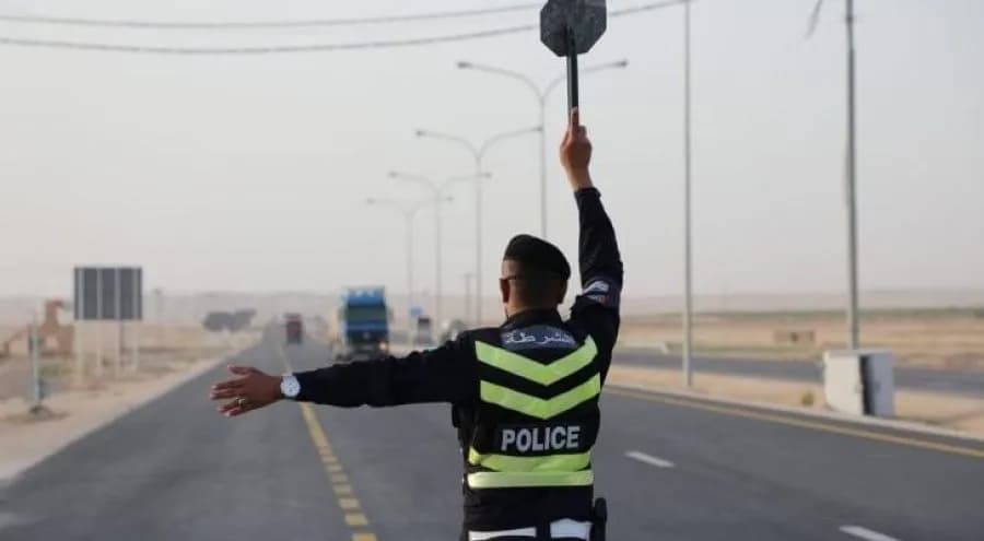 Patrols stop two vehicles over 200 km/h on Zarqa road