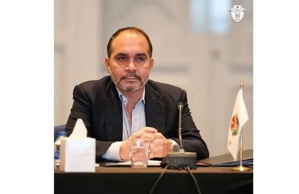 Prince Ali Visits FA Headquarters