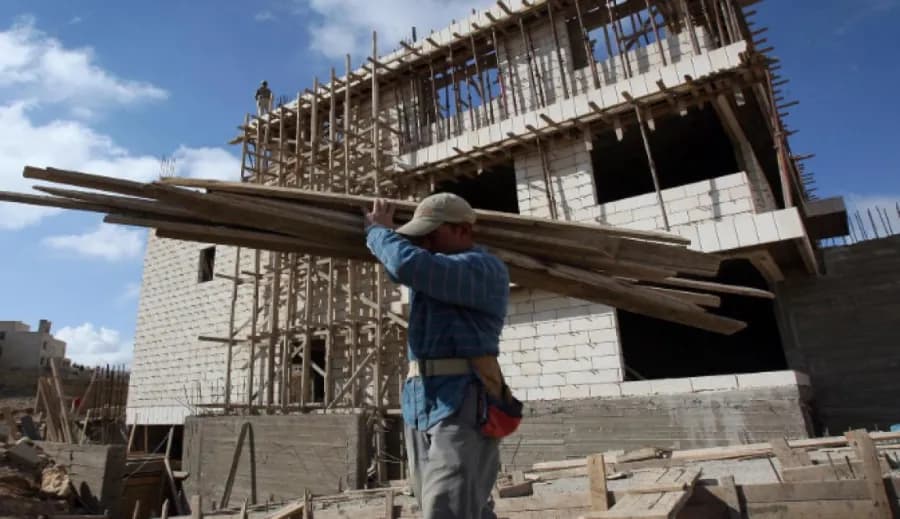 3,800 expatriates leave kingdom