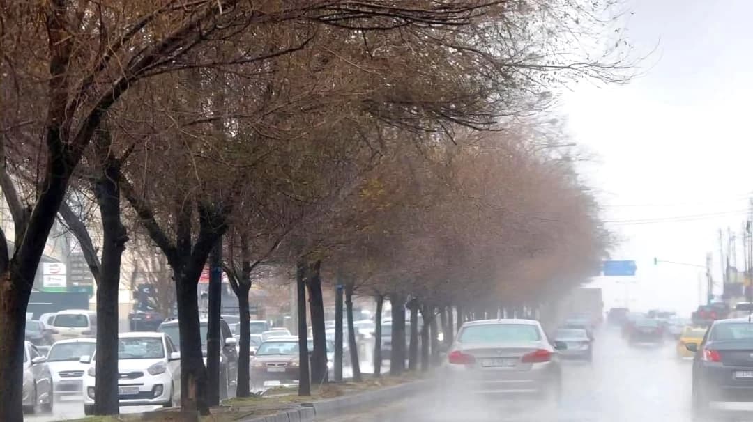 Afternoon atmospheric instability worsens with flood alerts