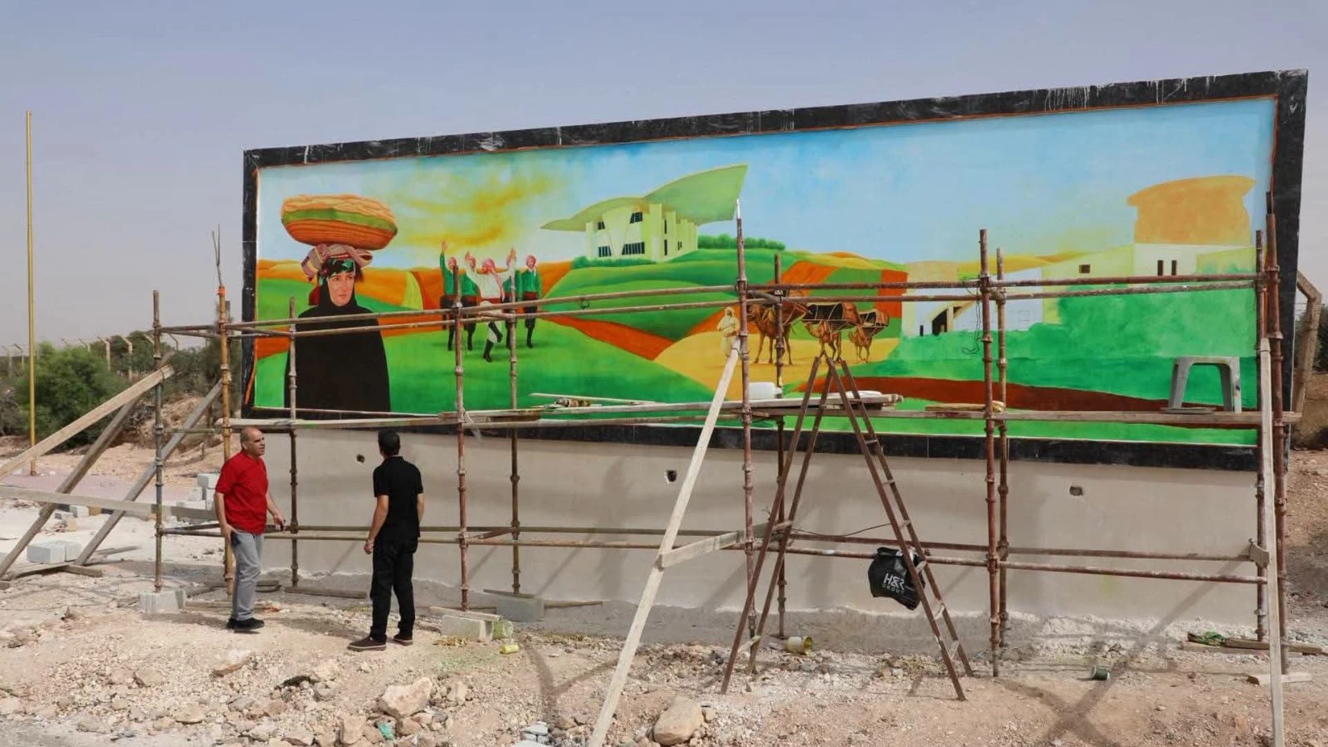 Irbid Culture Director reviews Ramtha mural