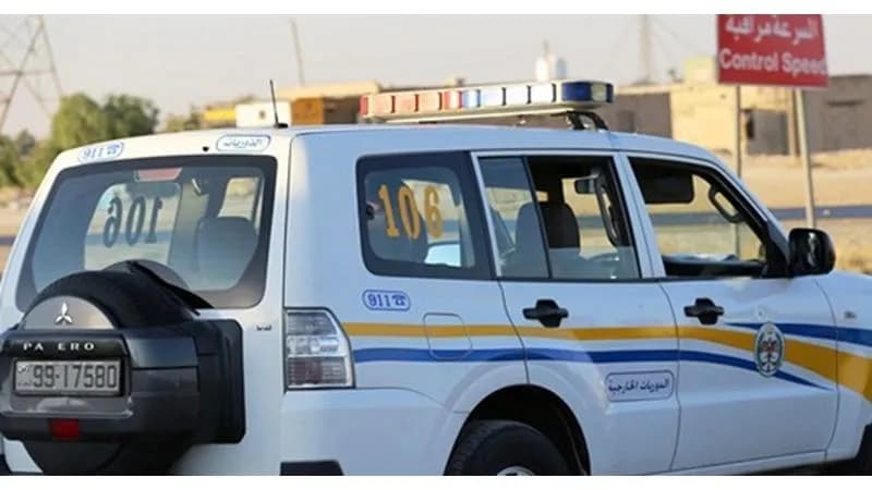 External patrols stop trunk-hidden vehicle on Dabaa Road
