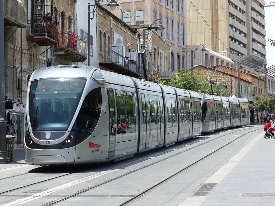 Land Transport Unveils Airport Light Rail and Seoul–Naur Bridge