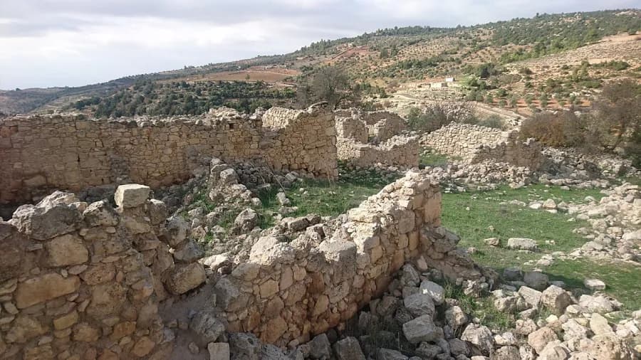 Ajloun urges boost for Khirbet Sarabis tourism