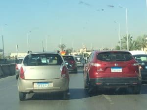 تباطؤ مروري في القاهرة والجيزة صباحا