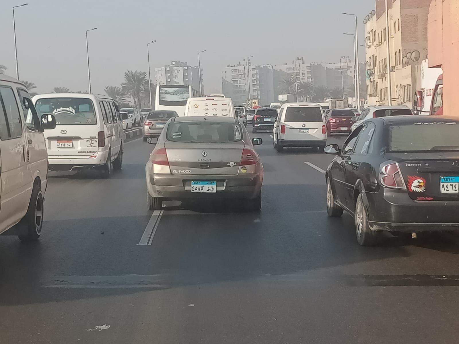 حركة مرورية كثيفة في محاور القاهرة والجيزة