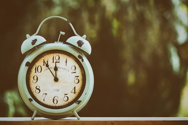 بداية الخريف بعد انتهاء الصيف