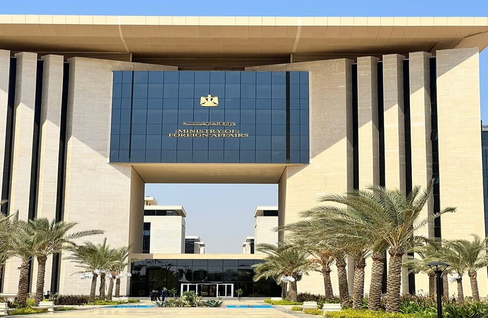 مصر تندد بالهجمات الإيرانية على الإمارات والأردن