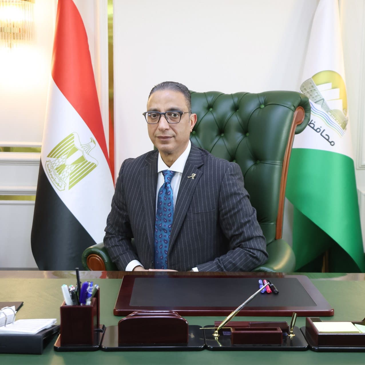 محافظ الجيزة يطرد مسؤولين ببولاق الدكرور