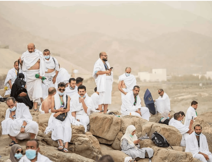 مجلس الوزراء يحذر من إعلانات الحج المزورة