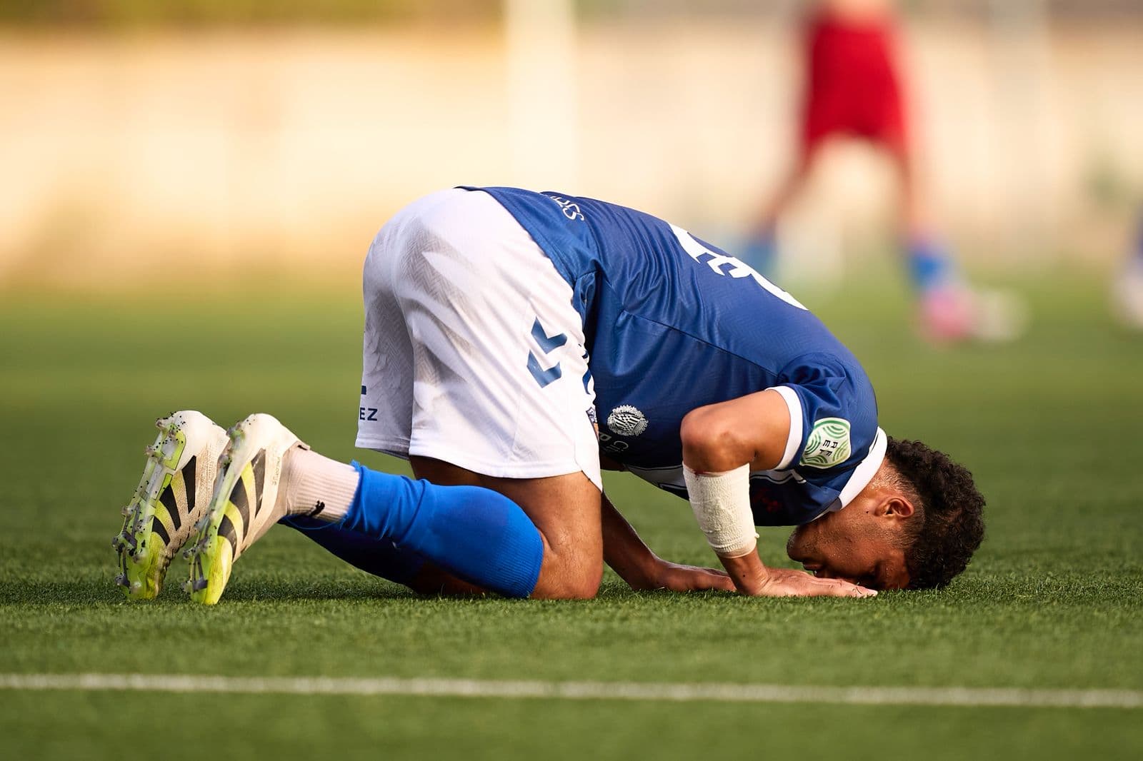ماهر خالد يتألق مع بادالونا