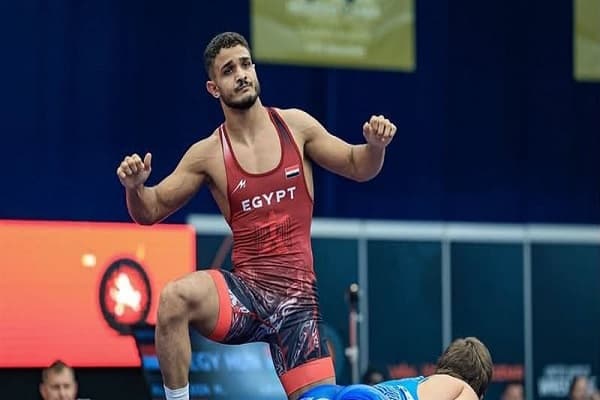 منتخب مصر للمصارعة تحت 23 يتجه لبطولة العالم