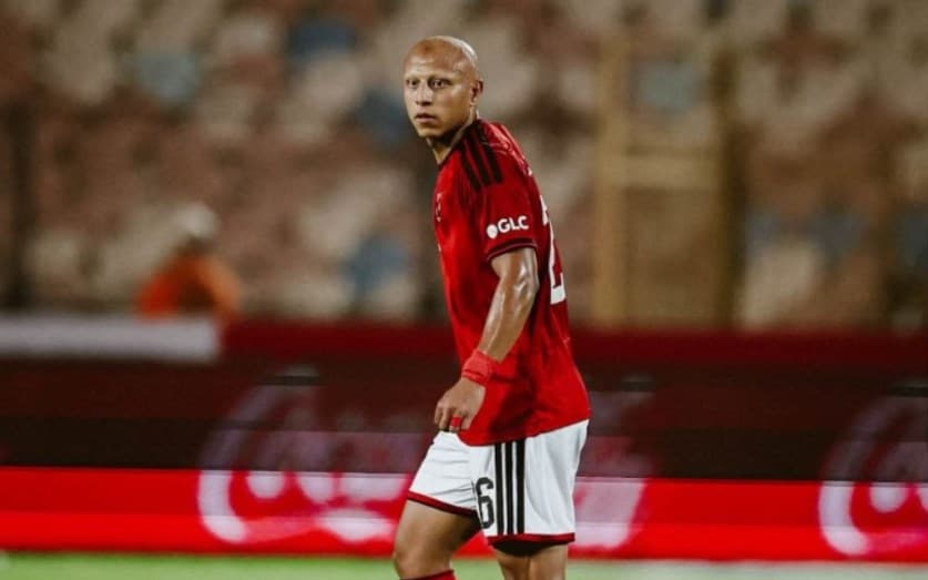 الأهلي ينظم سفر عمرو الجزار لألمانيا للعلاج