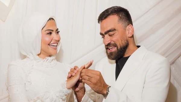 هند فاروق توضح سبب صمتها حول خطوبتها