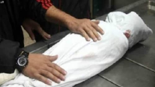 أب يقتل ابنتيه ويخفي جثتيهما في نصر