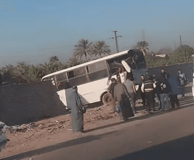 تصادم أتوبيس على طريق بلبيس دون إصابات