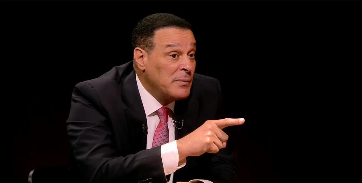 عصام عبد الفتاح يوصي بالاعتماد على المصري