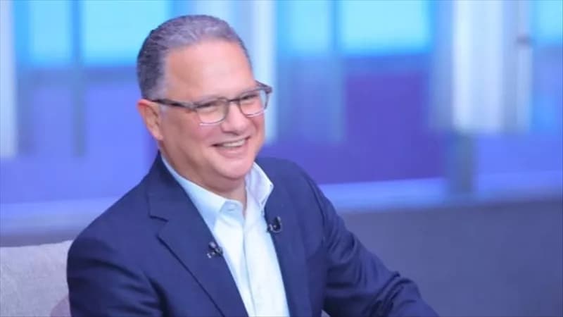 نقيب الأطباء يكشف عن التحاق طلاب بكليات الطب بشهادات الثانوية الأدبية