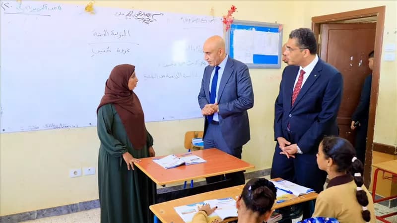وزير التعليم ومحافظ البحر الأحمر يتفقدان مدارس شلاتين وحلايب