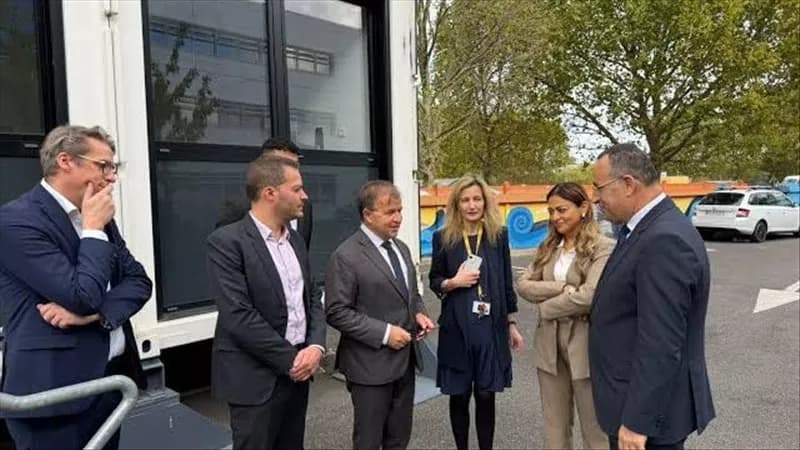 وزير التعليم يبحث مع جامعة CESI تعزيز التعاون الهندسي