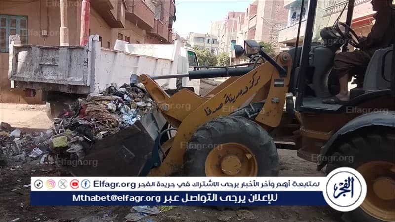 أسيوط: رفع مخلفات وإنارة شارع تقسيم إلياس