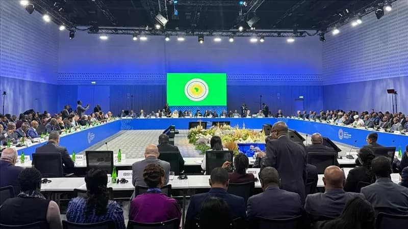 وزير الخارجية يجتمع مع محافظي أفريقيا والبنك الدولي