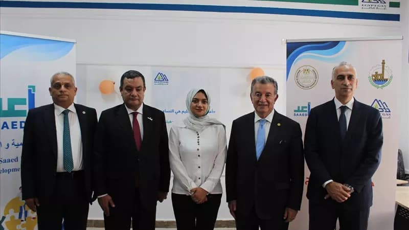 محافظ القليوبية يفتتح معمل رقمي لطلاب النور