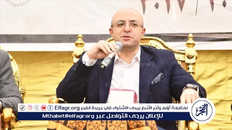 محافظ الفيوم يطمئن على نقل مسن