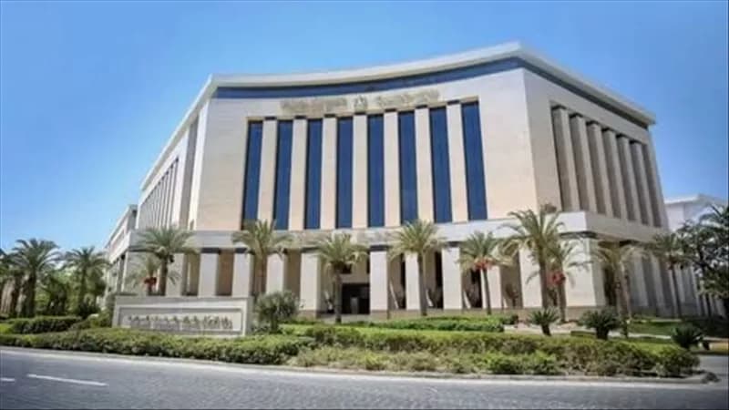 وزيرة الإسكان تصدر 12 قراراً لإزالة مخالفات بناء