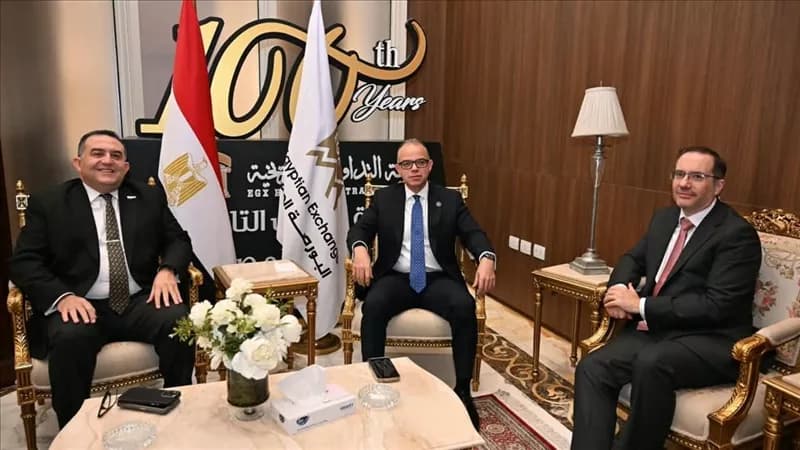 وزير الاستثمار يفتتح تداولات البورصة في الأسبوع العالمي للمستثمر