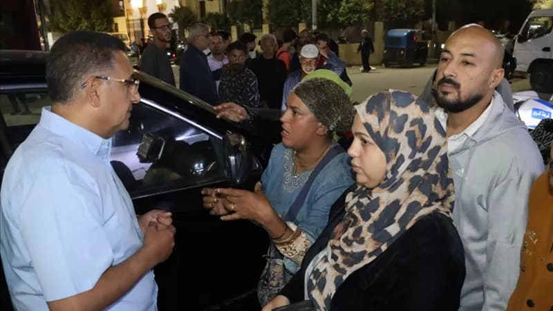 محافظ القليوبية يراجع تراخيص البناء