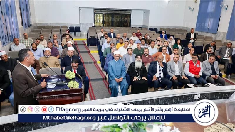 محافظ سوهاج يطلق حملة تطعيم ضد الحصبة