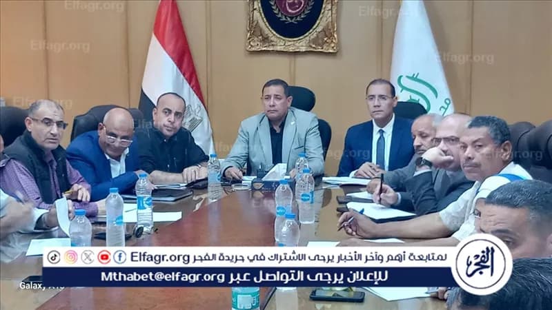 السكرتير العام المساعد للفيوم يرأس لجنة تقنين الأراضي