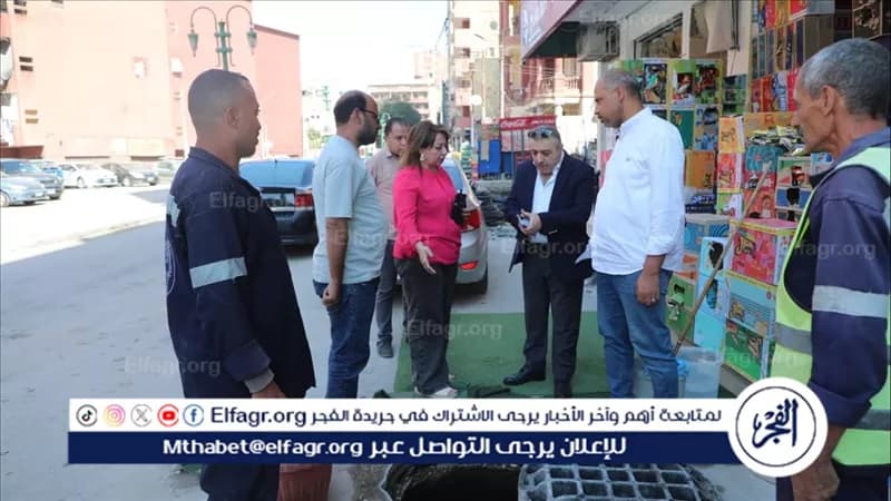 رئيس مياه أسيوط يزور شكاوى المواطنين